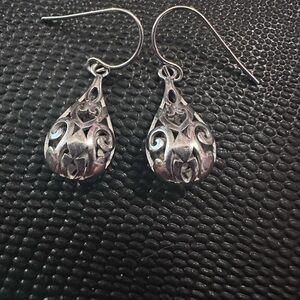 Vintage sterling Silver Teardrop Earrings
